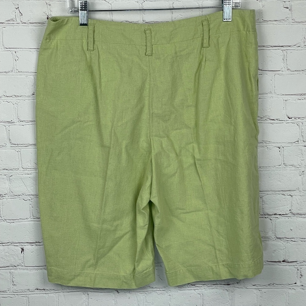 Pendleton Linen Blend Bermuda Shorts Woman’s Green Pockets Size 12 - Picture 2 of 11